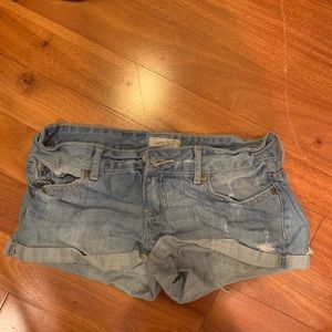 Light denim shorts